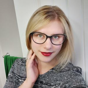 Meet your Posher, Brooke